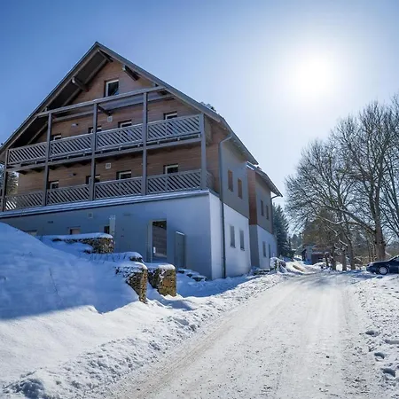 Krušnohorské Stráně Apartamento *