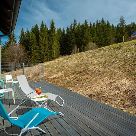 Krušnohorské Stráně Apartamento *