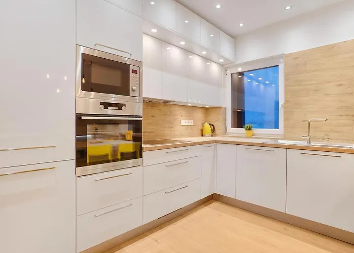 Krusnohorske Strane Лоучна-под-Клиновцем