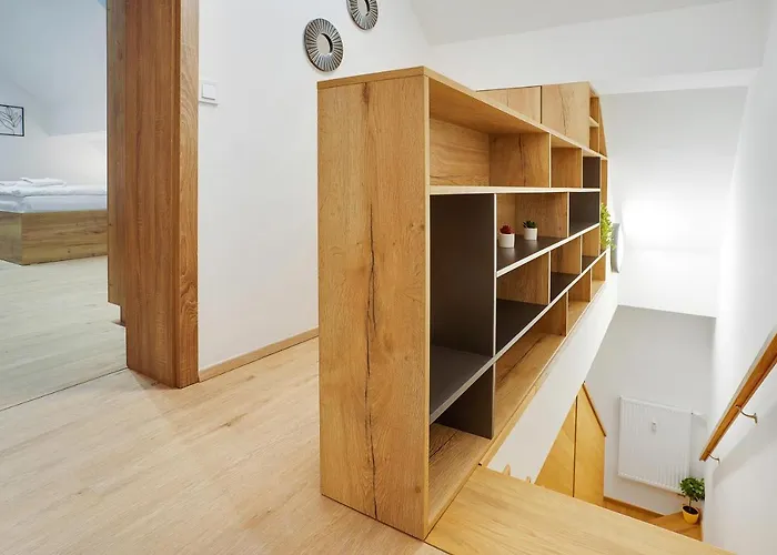 Krusnohorske Strane Апартаменты Лоучна-под-Клиновцем